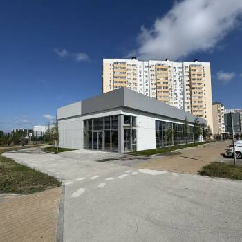 Сдается Нежилое помещение, 195 м²