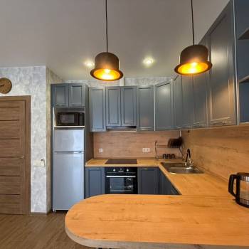 Сдается 1-комнатная квартира, 53 м²