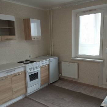 Сдается 1-комнатная квартира, 42 м²