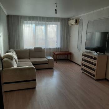 Сдается 2-х комнатная квартира, 65 м²