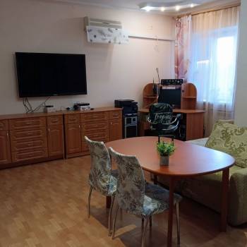 Продается 2-х комнатная квартира, 85,3 м²