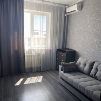 Сдается 1-комнатная квартира, 36,6 м²