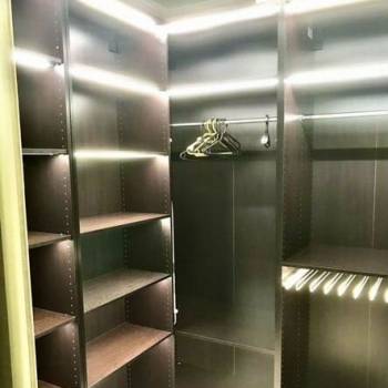 Продается 1-комнатная квартира, 42 м²
