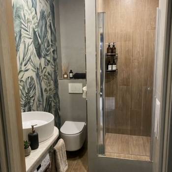 Продается 1-комнатная квартира, 42 м²