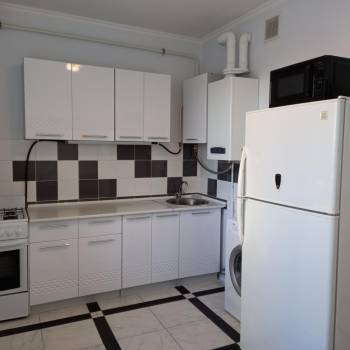 Сдается 1-комнатная квартира, 37 м²