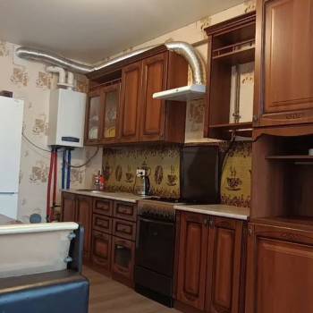Сдается 1-комнатная квартира, 50 м²