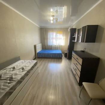 Сдается 1-комнатная квартира, 47 м²