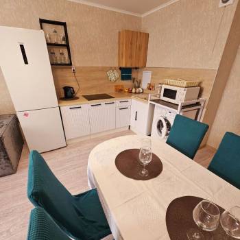 Сдается 1-комнатная квартира, 49 м²