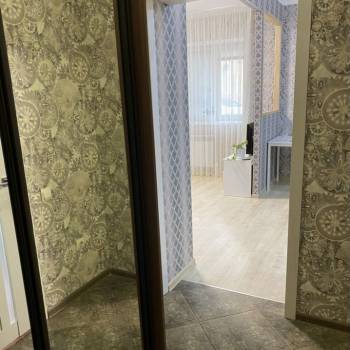 Сдается 1-комнатная квартира, 40 м²