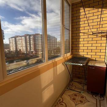 Сдается 1-комнатная квартира, 37 м²