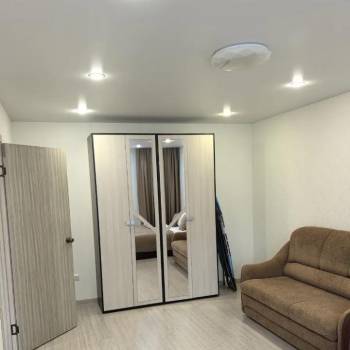 Сдается 1-комнатная квартира, 46 м²