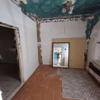 Продается 1-комнатная квартира, 28,4 м²