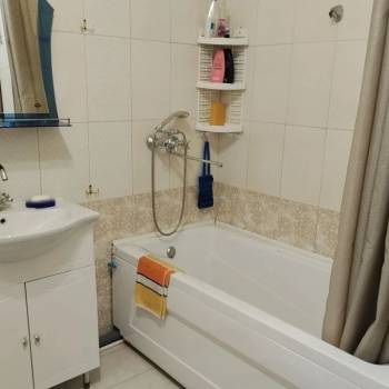 Сдается 2-х комнатная квартира, 60 м²