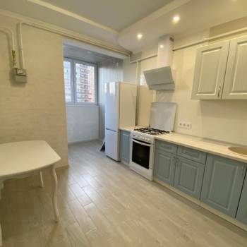 Сдается 1-комнатная квартира, 35 м²