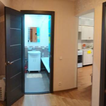 Сдается 1-комнатная квартира, 42 м²