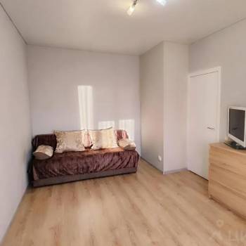 Сдается 1-комнатная квартира, 34 м²