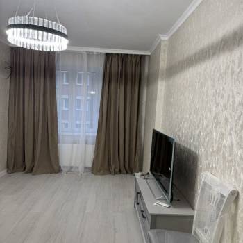 Сдается 2-х комнатная квартира, 72 м²