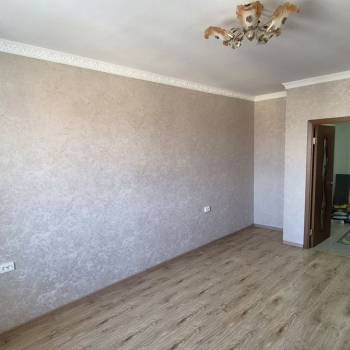 Продается 1-комнатная квартира, 41 м²