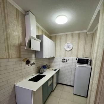 Продается 1-комнатная квартира, 46 м²