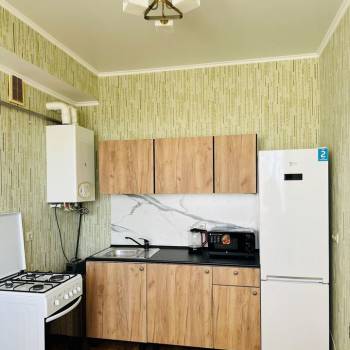 Сдается 1-комнатная квартира, 37,5 м²
