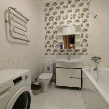 Сдается 1-комнатная квартира, 46 м²