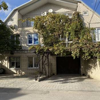 Продается Дом, 330 м²