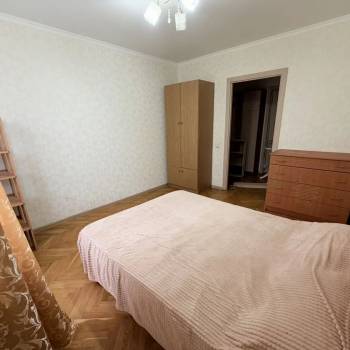 Сдается Многокомнатная квартира, 60 м²