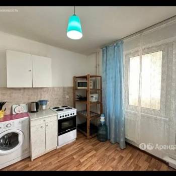 Сдается 1-комнатная квартира, 37 м²