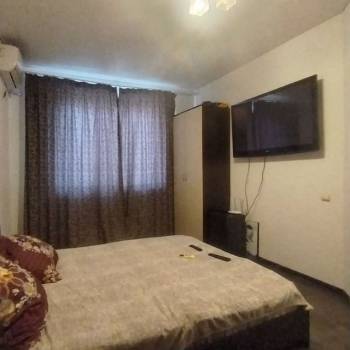 Сдается 1-комнатная квартира, 42 м²