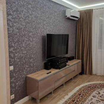 Сдается 2-х комнатная квартира, 73 м²