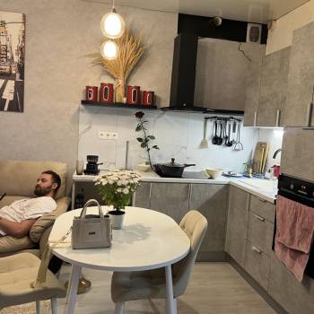 Сдается 2-х комнатная квартира, 42 м²