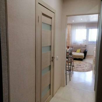 Продается 1-комнатная квартира, 30 м²