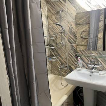 Сдается Многокомнатная квартира, 62 м²