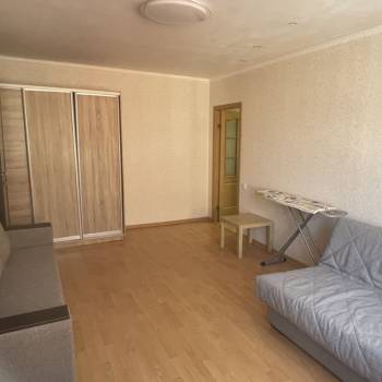 Сдается 2-х комнатная квартира, 78 м²