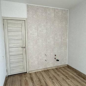 Продается 1-комнатная квартира, 37 м²