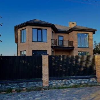 Продается Дом, 260 м²