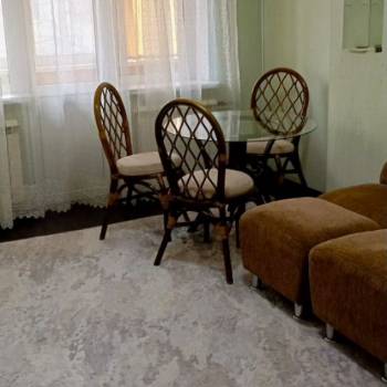 Сдается Многокомнатная квартира, 58,2 м²