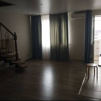 Продается 2-х комнатная квартира, 91,8 м²