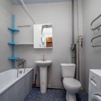 Продается 1-комнатная квартира, 40,9 м²