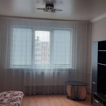 Сдается 1-комнатная квартира, 50 м²