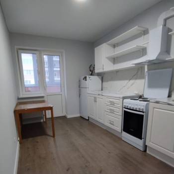 Сдается 1-комнатная квартира, 38 м²