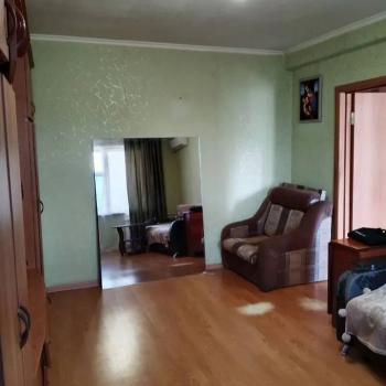 Продается 1-комнатная квартира, 33 м²