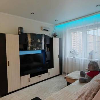 Продается 1-комнатная квартира, 36 м²