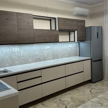 Сдается 2-х комнатная квартира, 72 м²