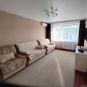 Продается 1-комнатная квартира, 30 м²