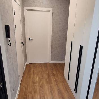 Продается 1-комнатная квартира, 42,7 м²