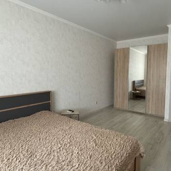 Продается 1-комнатная квартира, 41,7 м²