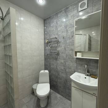 Продается 1-комнатная квартира, 41,7 м²