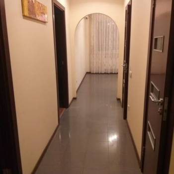 Продается 2-х комнатная квартира, 72 м²