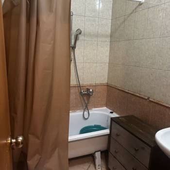 Сдается 1-комнатная квартира, 46 м²